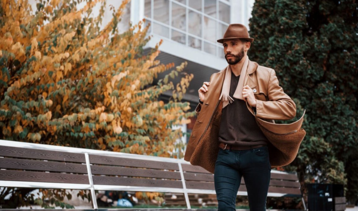 How to Incorporate Bold Colors into Your Wardrobe